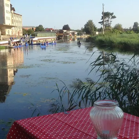 Muehlenvilla Am Buetzower Hafen